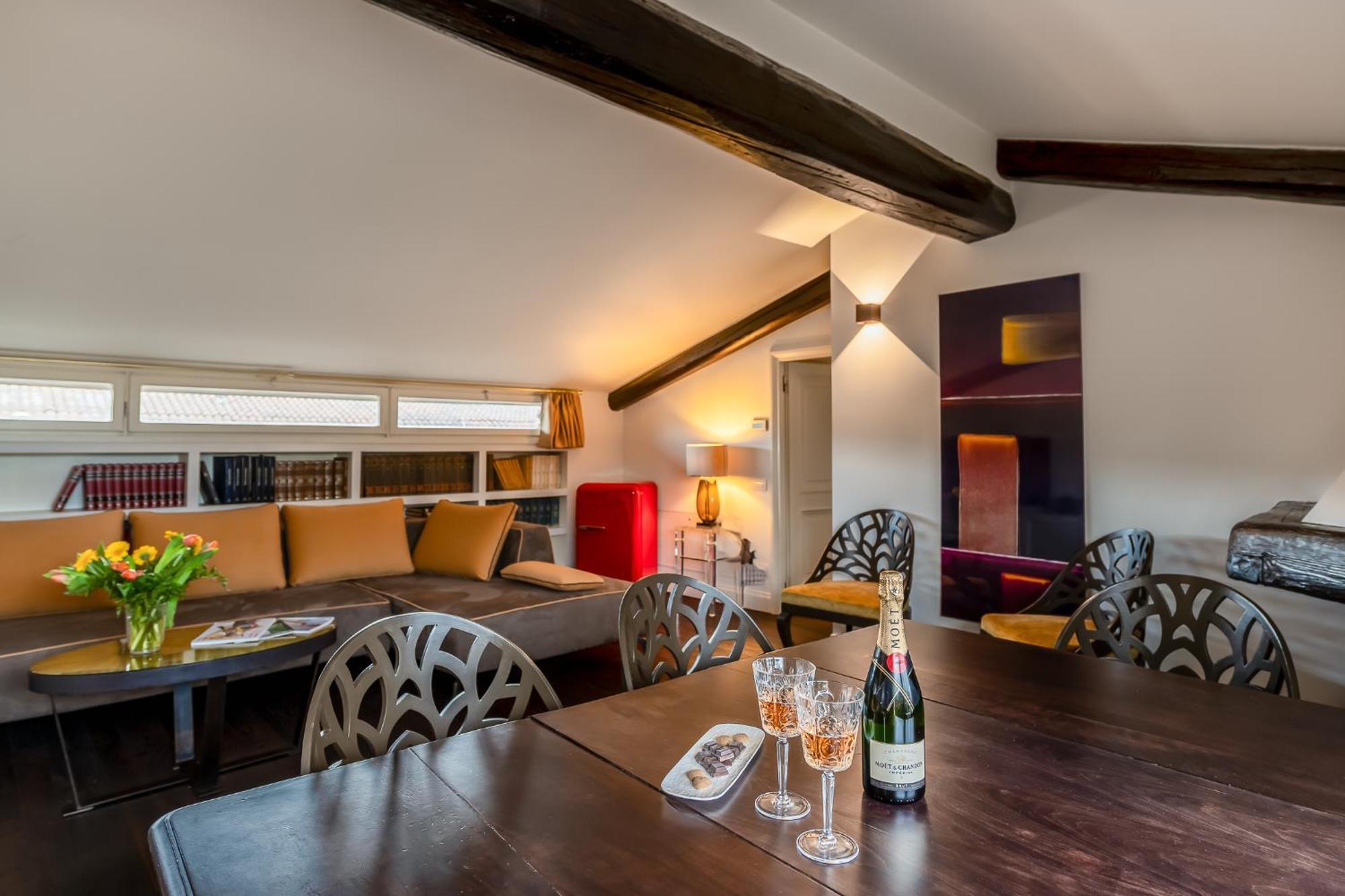 Allegroitalia Penthouse Montenapoleone Mailand Exterior foto